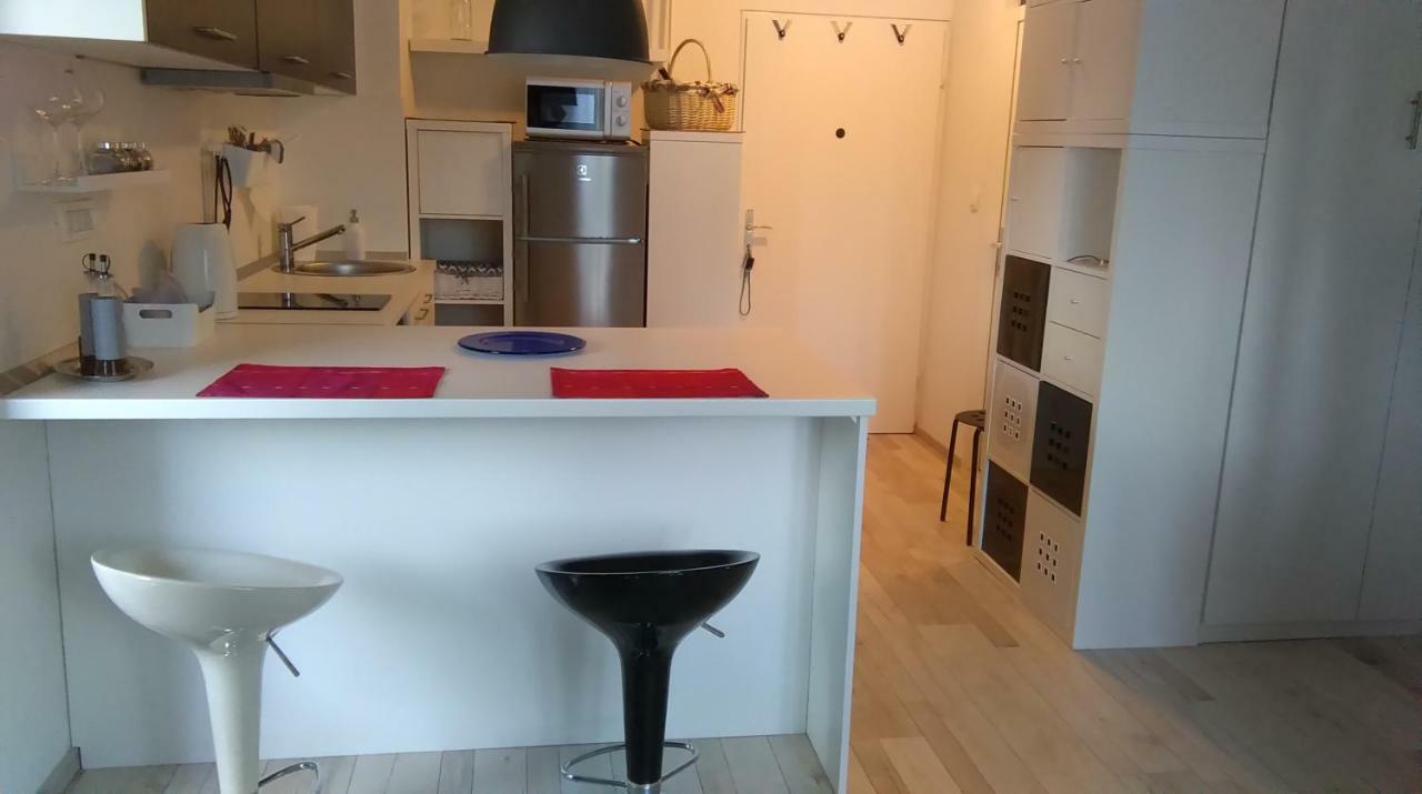 New Studio Apartment Sun With Free Parking Zagreb Ngoại thất bức ảnh