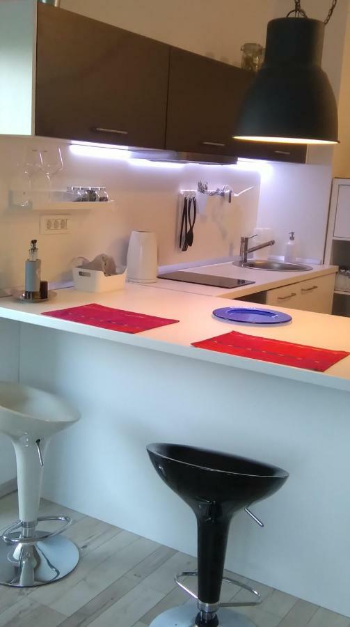 New Studio Apartment Sun With Free Parking Zagreb Ngoại thất bức ảnh