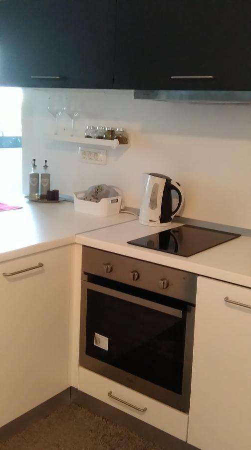New Studio Apartment Sun With Free Parking Zagreb Ngoại thất bức ảnh