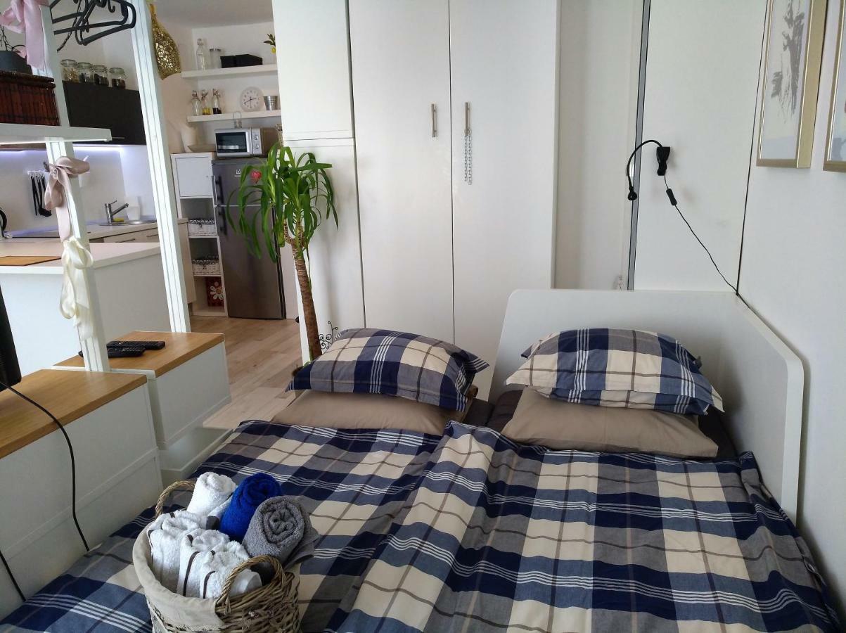New Studio Apartment Sun With Free Parking Zagreb Ngoại thất bức ảnh